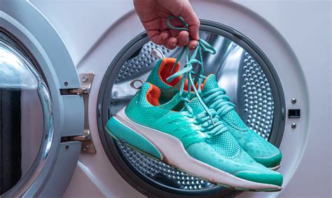 how to wash my sneakers|clean sneakers in washing machine.